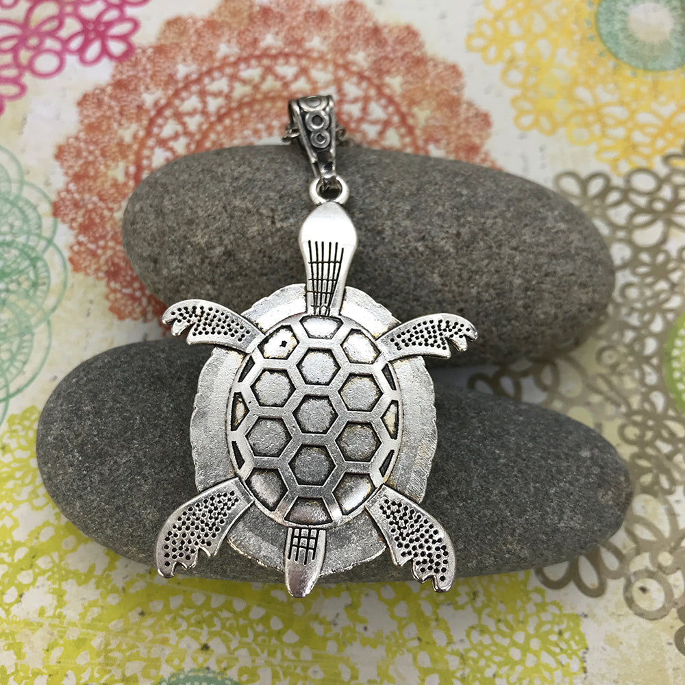 Green Turtle Wearable Art Necklace