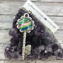 Load image into Gallery viewer, Candy Crush Silver Vintage Key Necklace
